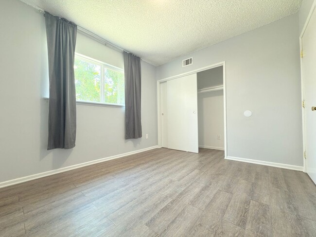 Building Photo - 9630 Wilbur Ave