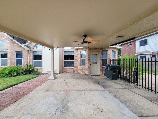 Building Photo - 6410 Coley Park