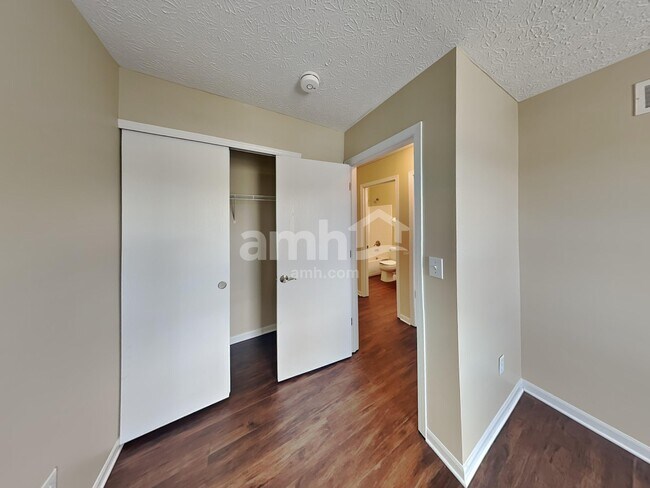 Building Photo - 5167 Algean Dr