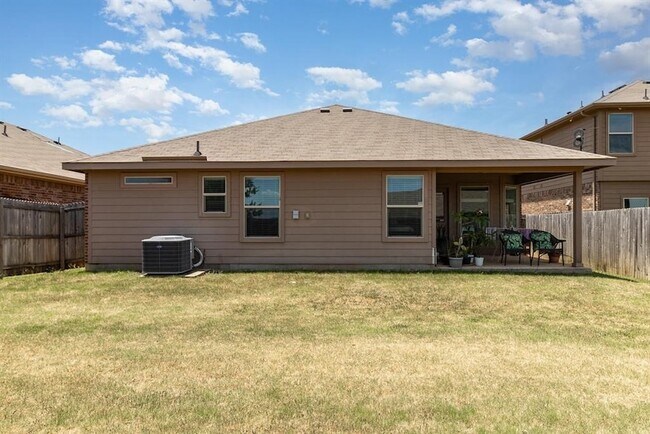 Building Photo - 1629 Milledge Rd