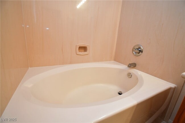 Building Photo - 11227 Andreola Ct