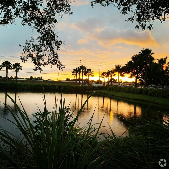 Building Photo - Harbour Cay