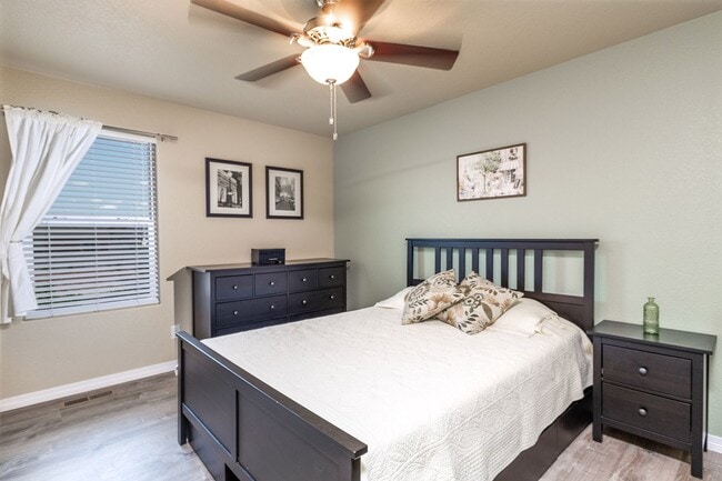 Building Photo - 7256 Red Cardinal Loop