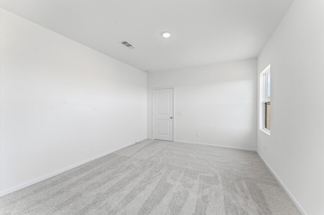 Building Photo - 8742 Vacek Xing Wy