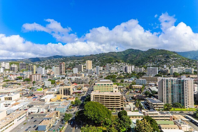 Building Photo - The Park on Keeaumoku - largest 2-bedroom residence offering 1,074 square feet of interior living...