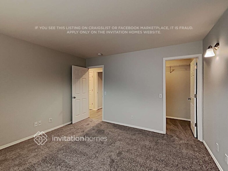 Building Photo - 4919 61st Dr NE