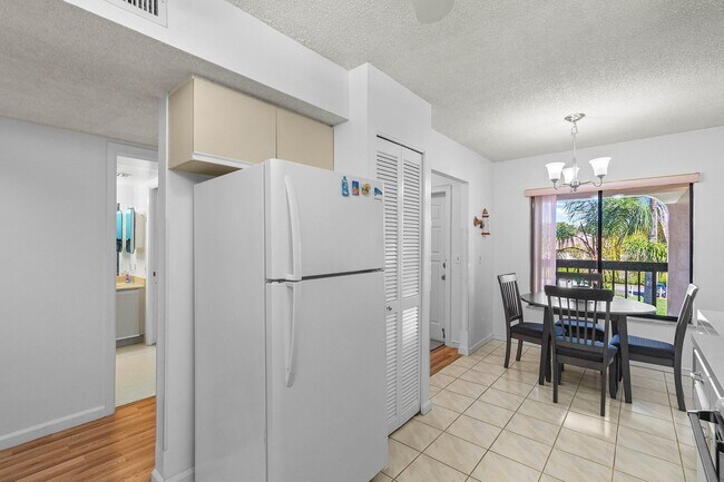 Building Photo - 10110 Cedar Point Blvd