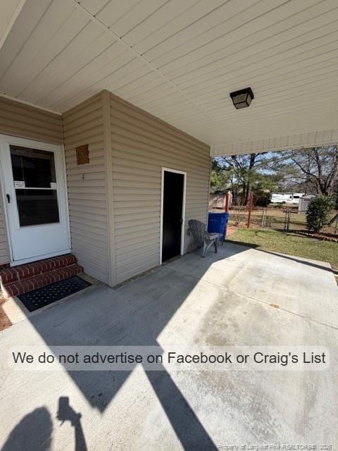 Building Photo - 1805 Inverness Dr