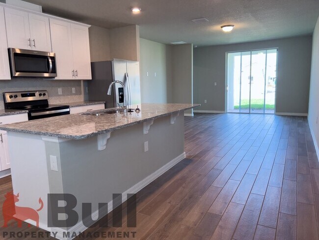 Building Photo - 5276 Luke Hammock St