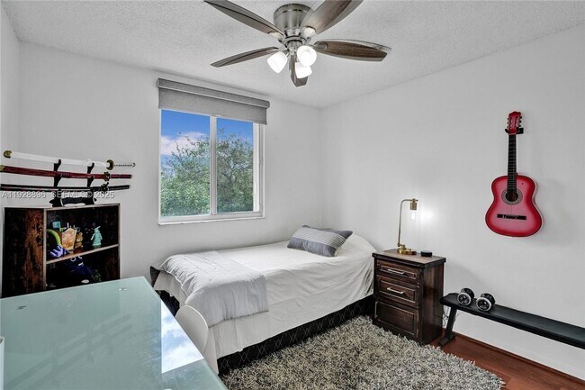 Building Photo - 1381 Sago Ln