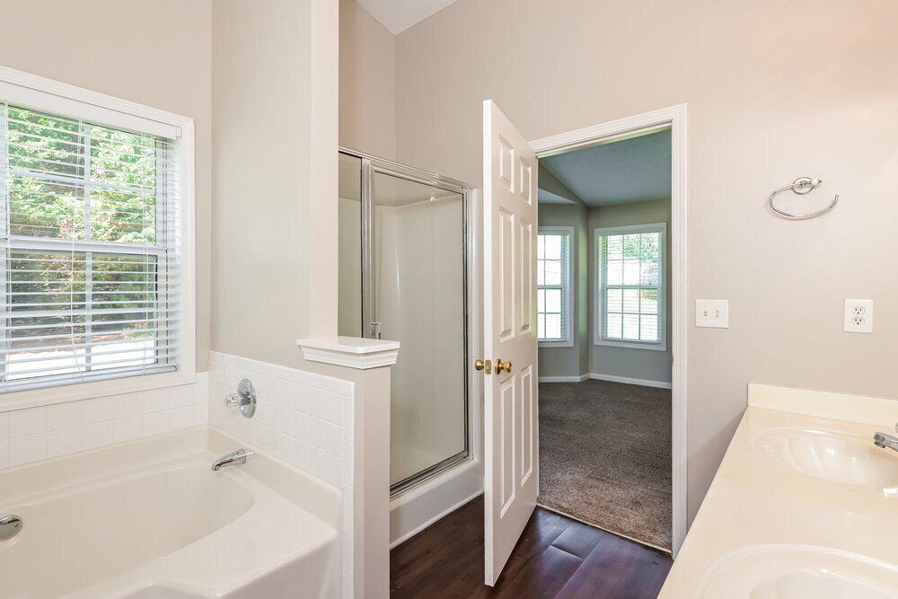 Building Photo - 3268 Tuggle Ives Dr NE