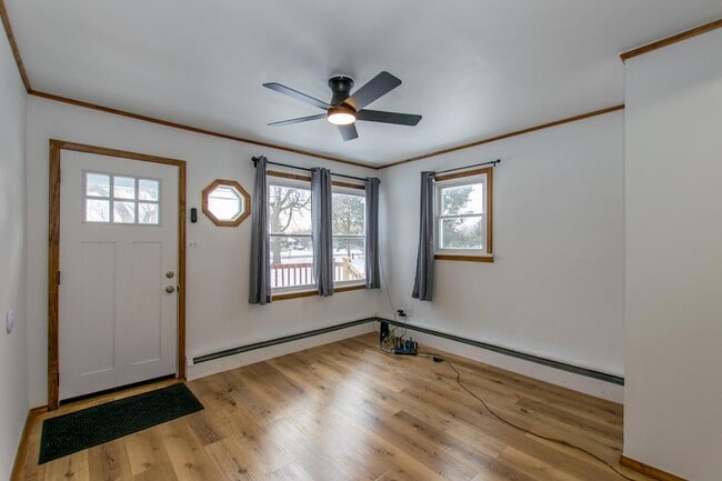 Building Photo - 3083 Ready Rd