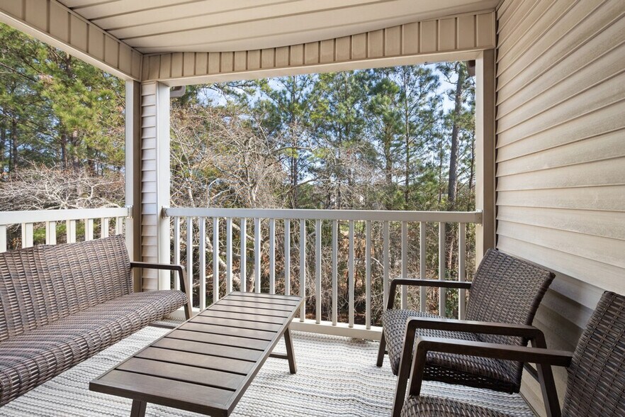 Building Photo - 598 Blue Stem Dr