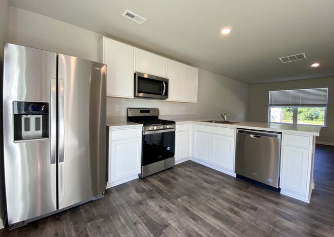 Building Photo - 407 Mardella Dr
