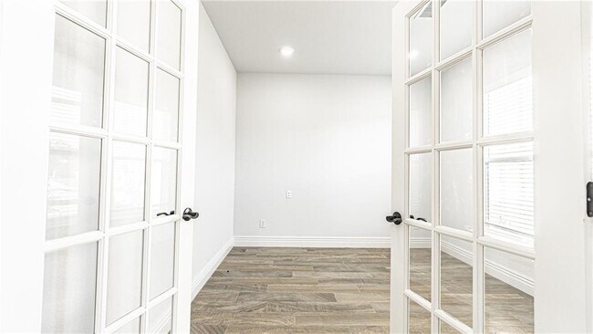 Building Photo - 1100 Quailridge Way