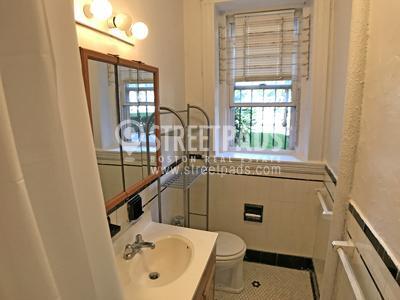Building Photo - 2 bedroom in Boston MA 02135