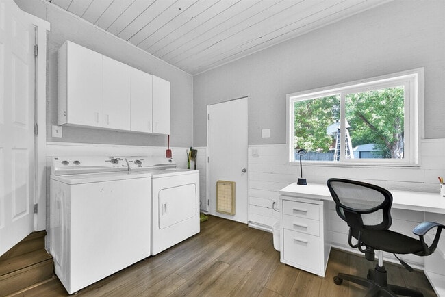 Building Photo - 2222 N 27th St