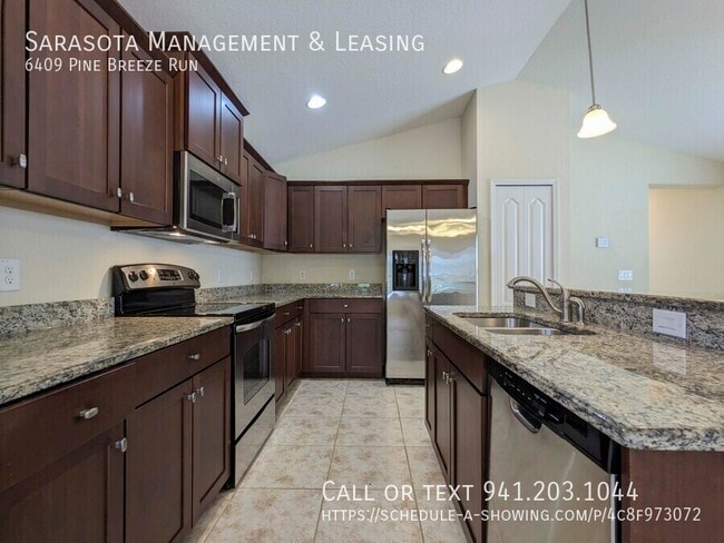 Building Photo - 6409 Pine Breeze Run