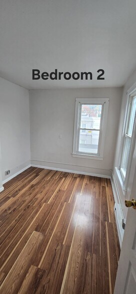 Building Photo - 1564 Perkiomen Ave