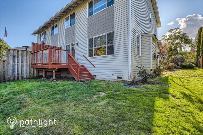 Building Photo - 3420 91 Street SE