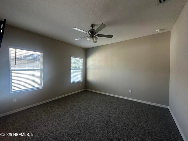 Building Photo - 101 Sailors Landing Ct