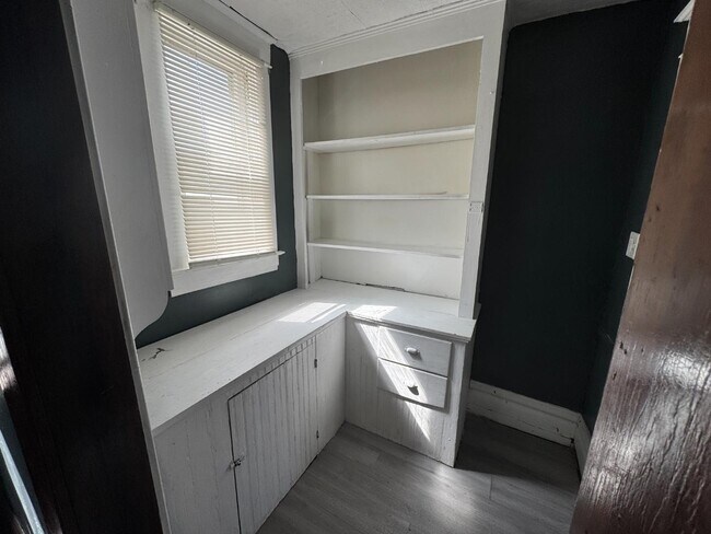 Building Photo - 1267 SW Harrison St