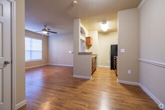 Building Photo - Bigger Than Expected