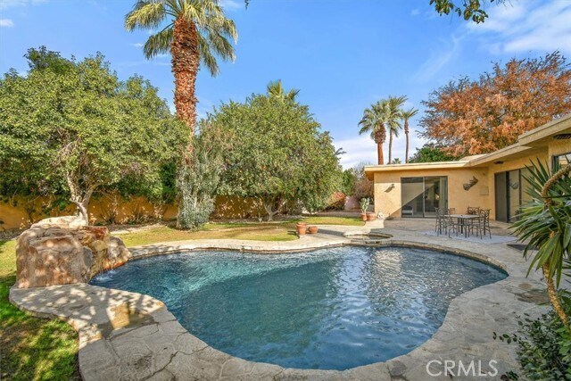 Building Photo - 75270 Palm Shadow Dr