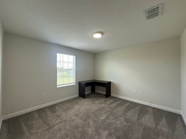 Building Photo - 1616 Oak Blossom Dr