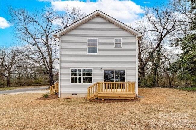 Building Photo - 609 Suttle St