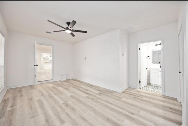 Building Photo - 7425 Rhobell St