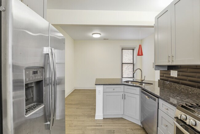 Building Photo - 1630 W Gregory St