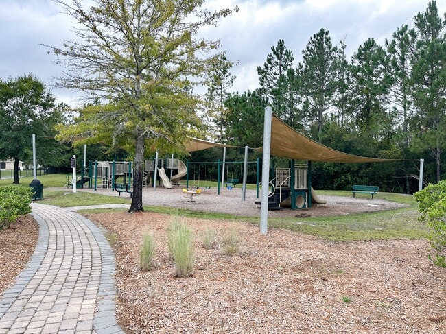 Building Photo - 75094 Glen Spring Way