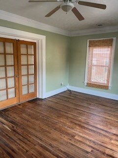 main room/family room - 235 S Market St