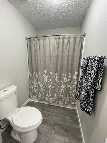 Building Photo - 1 Verdin St NW