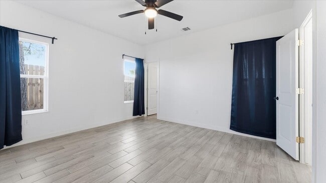 Building Photo - 1428 Rd 5607