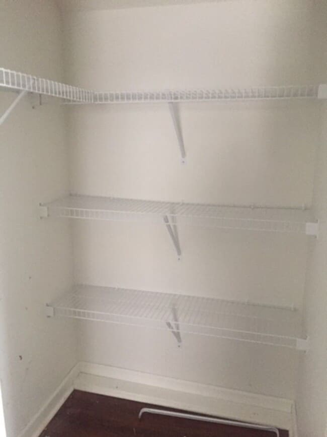 Building Photo - **Price Reduced**  Recently Remodeled and ...