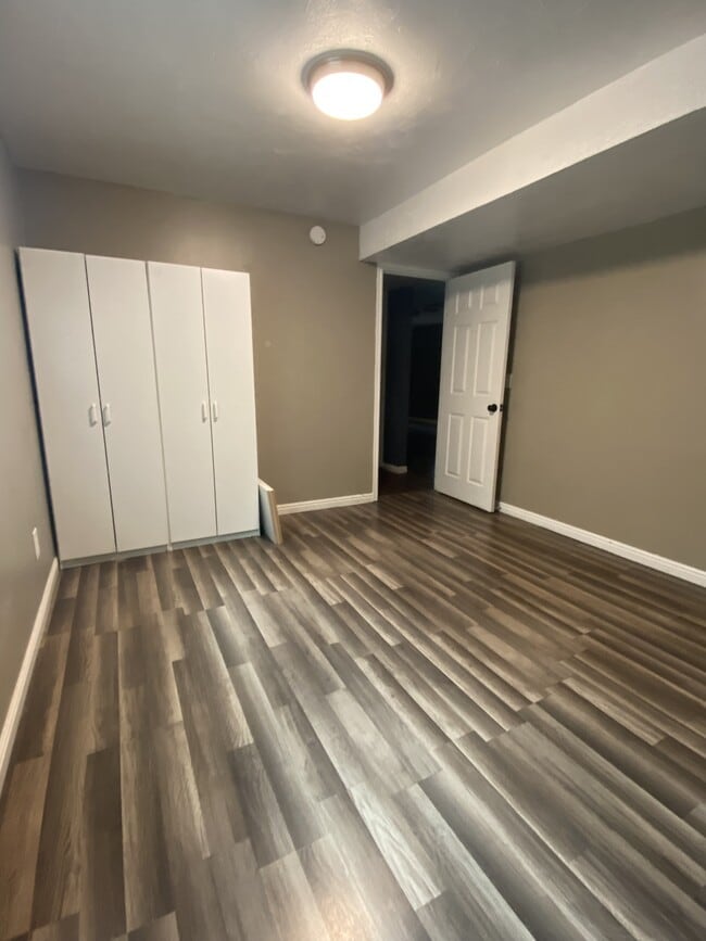 Building Photo - 6238 Dewdrops Dr