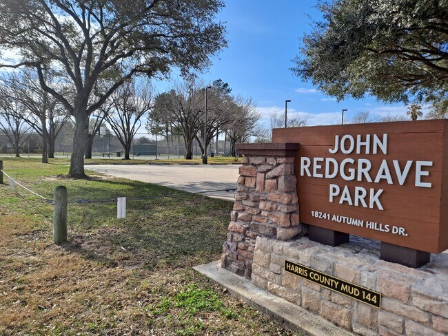 Building Photo - 18326 Autumn Trails Ln