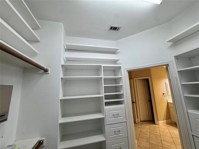 Building Photo - 4820 Rockcreek Ln