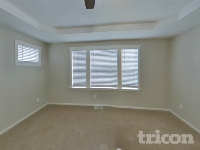 Building Photo - 13305 96th Ave Ct E