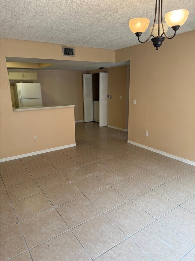 Building Photo - 3680 N 56th Ave