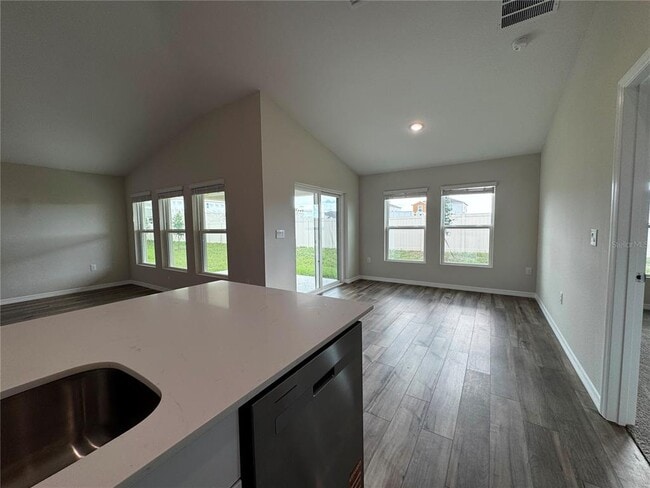 Building Photo - 1338 Palmeroy Rd