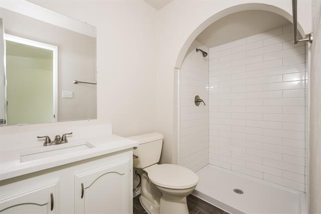 Building Photo - 617 Faye St