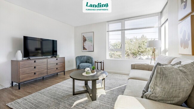 Building Photo - 3180 NW Division St