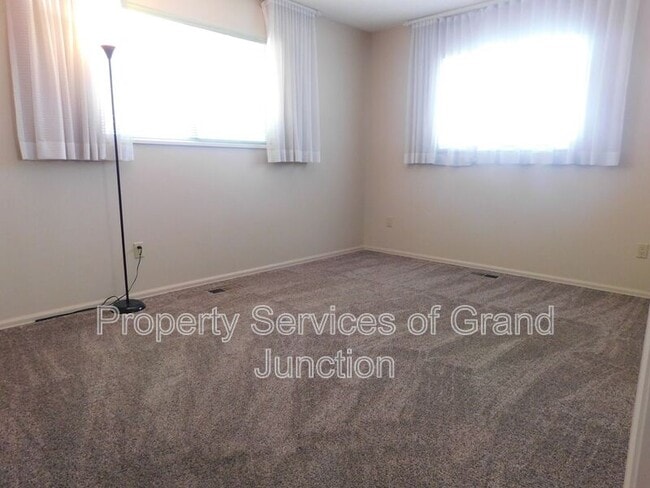 Building Photo - 2700 G Rd