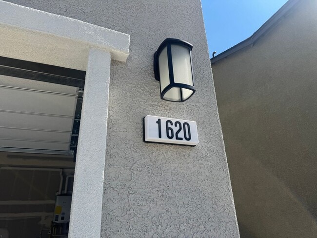 Primary Photo - MOVE IN SPECIAL! Brand New 3 Bed / 2.5 Bat...