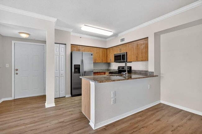 Primary Photo - 6450 Emerald Dunes Dr