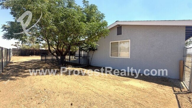 Building Photo - 10544 3rd Ave