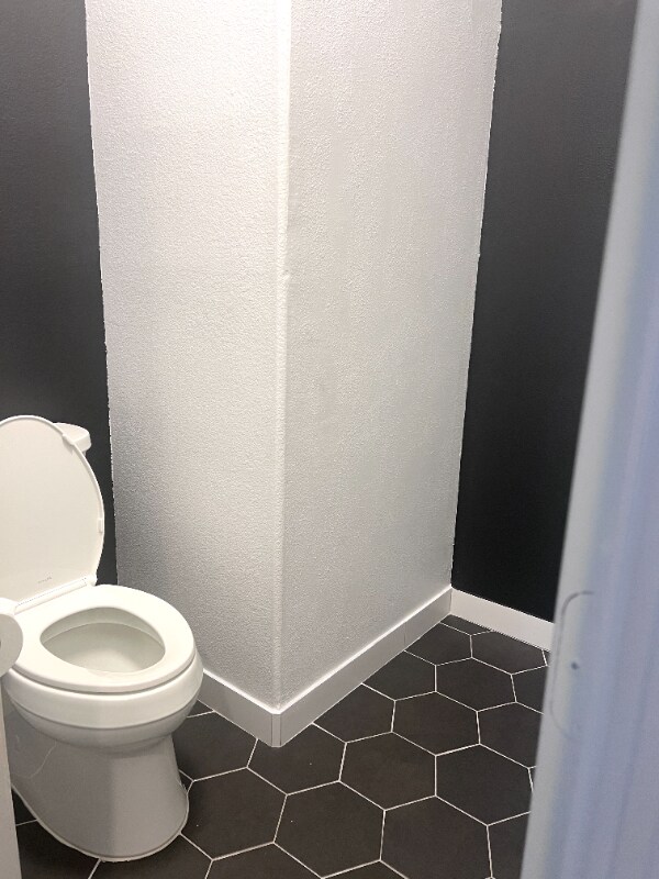 Building Photo - 1501 E Princeton Ave